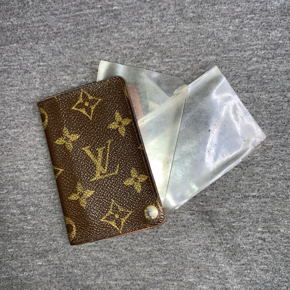 Louis Vuitton Card Wallet